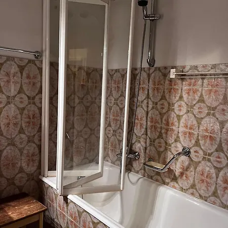Haus In Den Bergen בית נופש *
