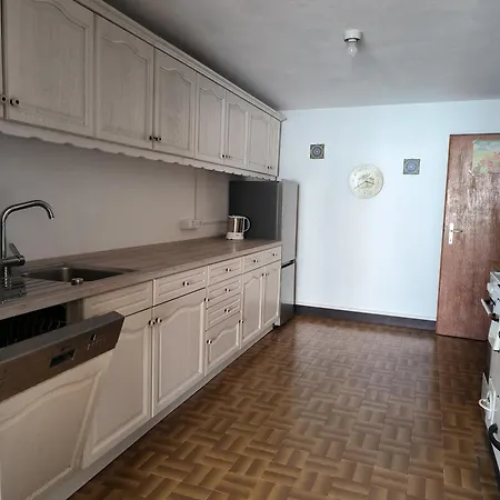 Haus In Den Bergen בית נופש Borgonovo